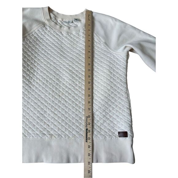 L.L.Bean Women’s Quilted Cream Sweatshirt size M Crewneck - Picture 7 of 10